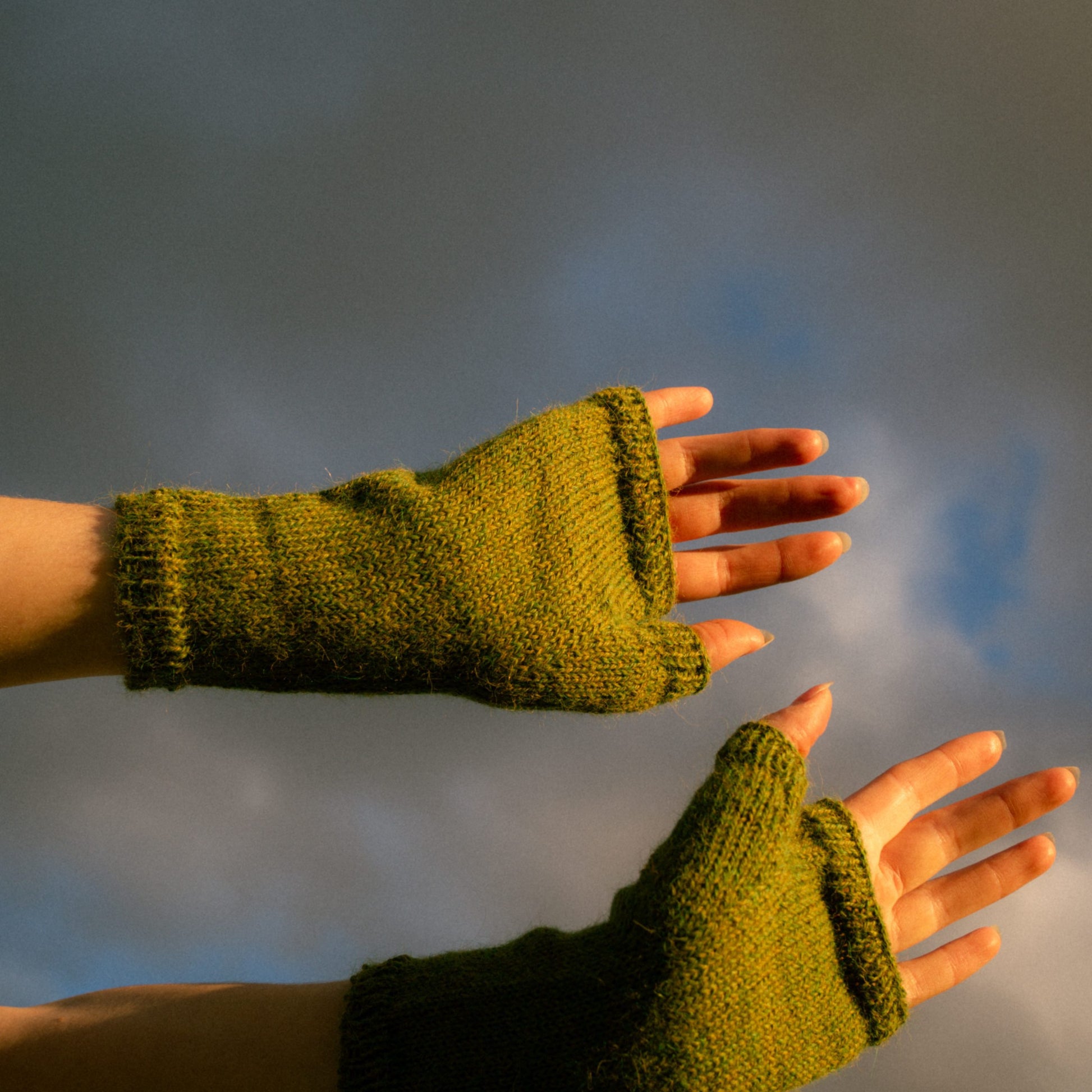 Grass Green Fingerless Gloves image 5