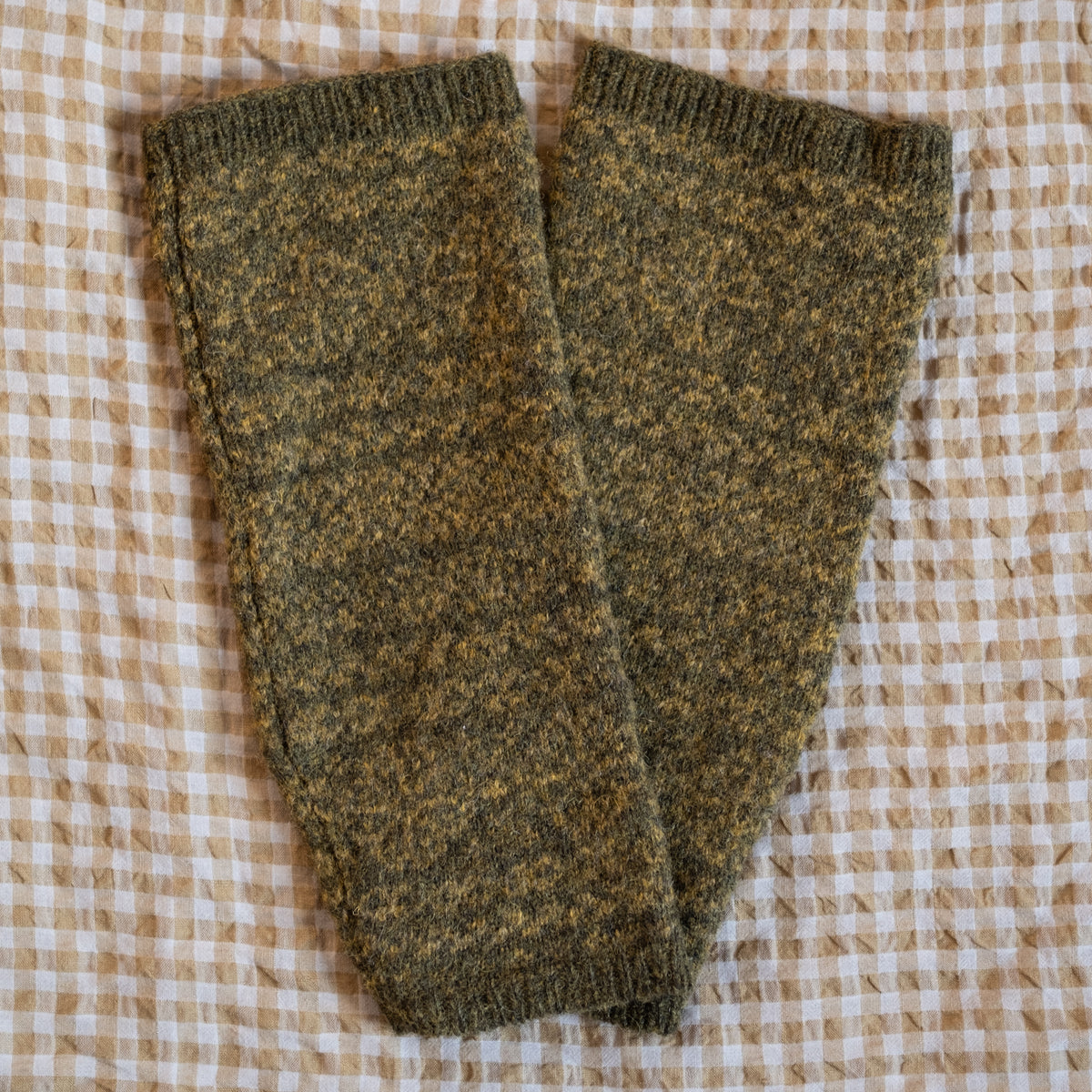 Moorland Leg Warmers - Mossy Green