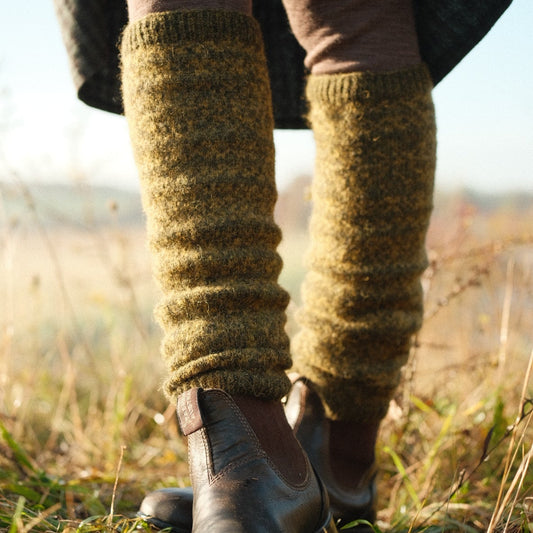 Moorland Leg Warmers - Mossy Green