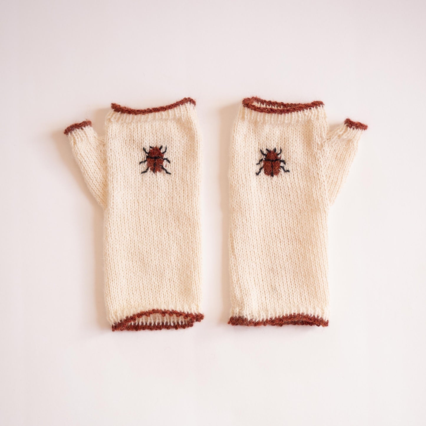 Embroidered Beetle Fingerless Gloves - White