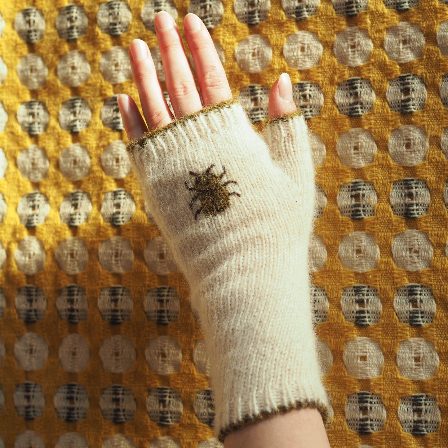 Tiger Beetle Gloves